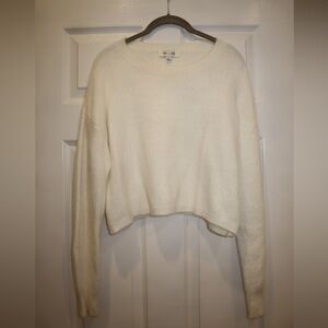 She + Sky Size L Comfy White Sweater